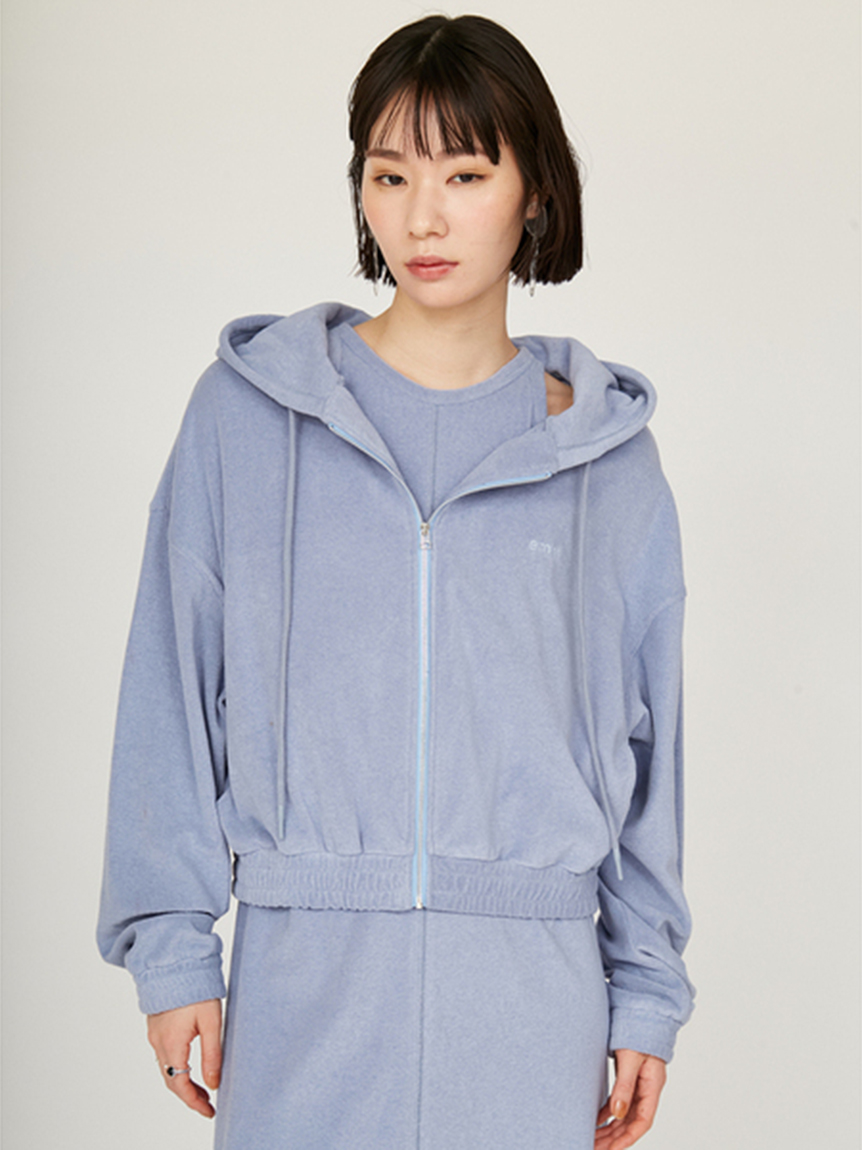 エミ 【emmi×PlaX(TM)】クロップド丈パイルパーカー 13WCD242056 F ブラック ‘24ss ITQBS1OLFQWO Amazon.co.jp: [エミ] PlaX パイルクロップドパーカー